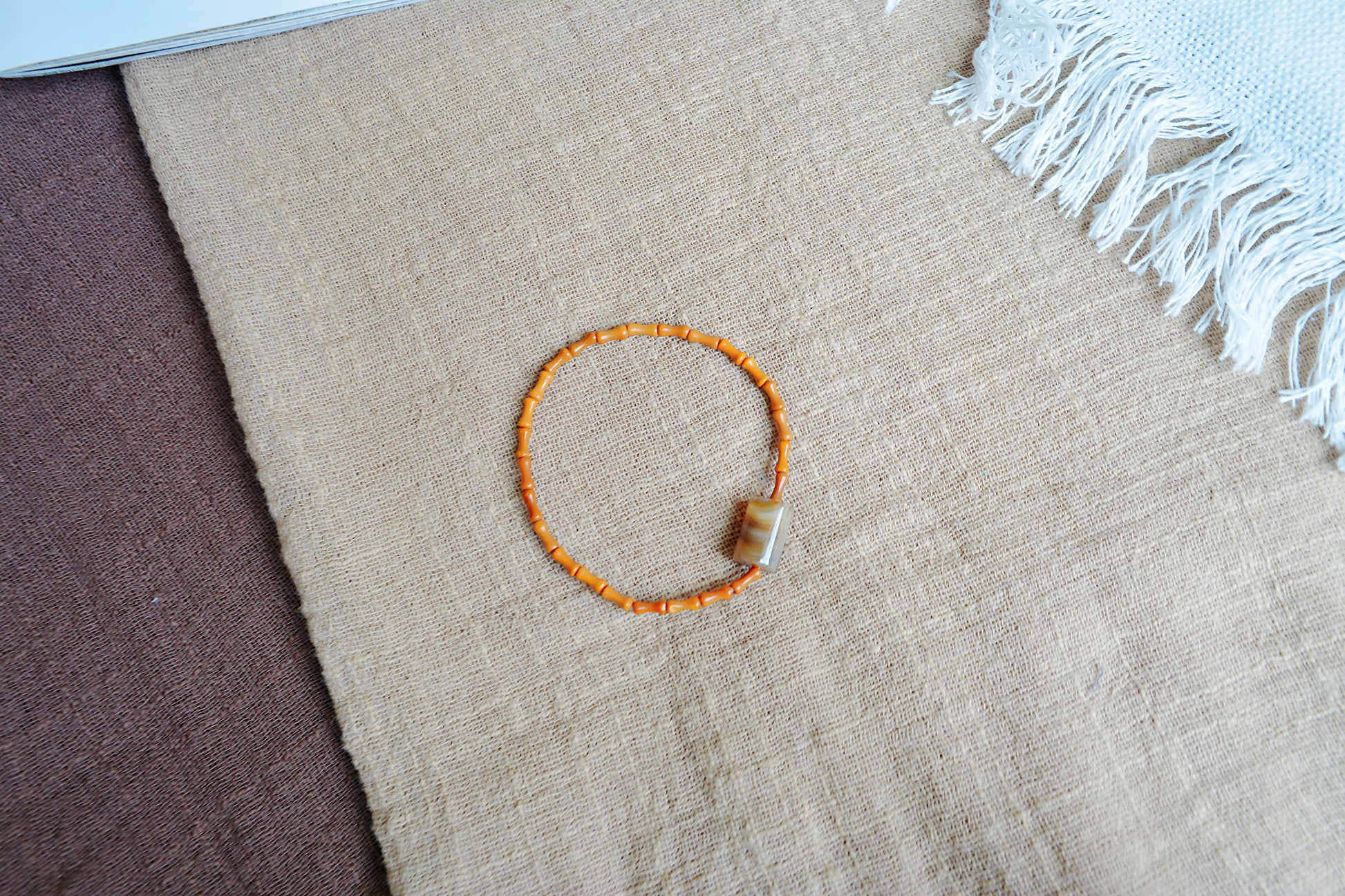 Flame Whisper｜Agate & Olive Wood Bamboo Bead Bracelet